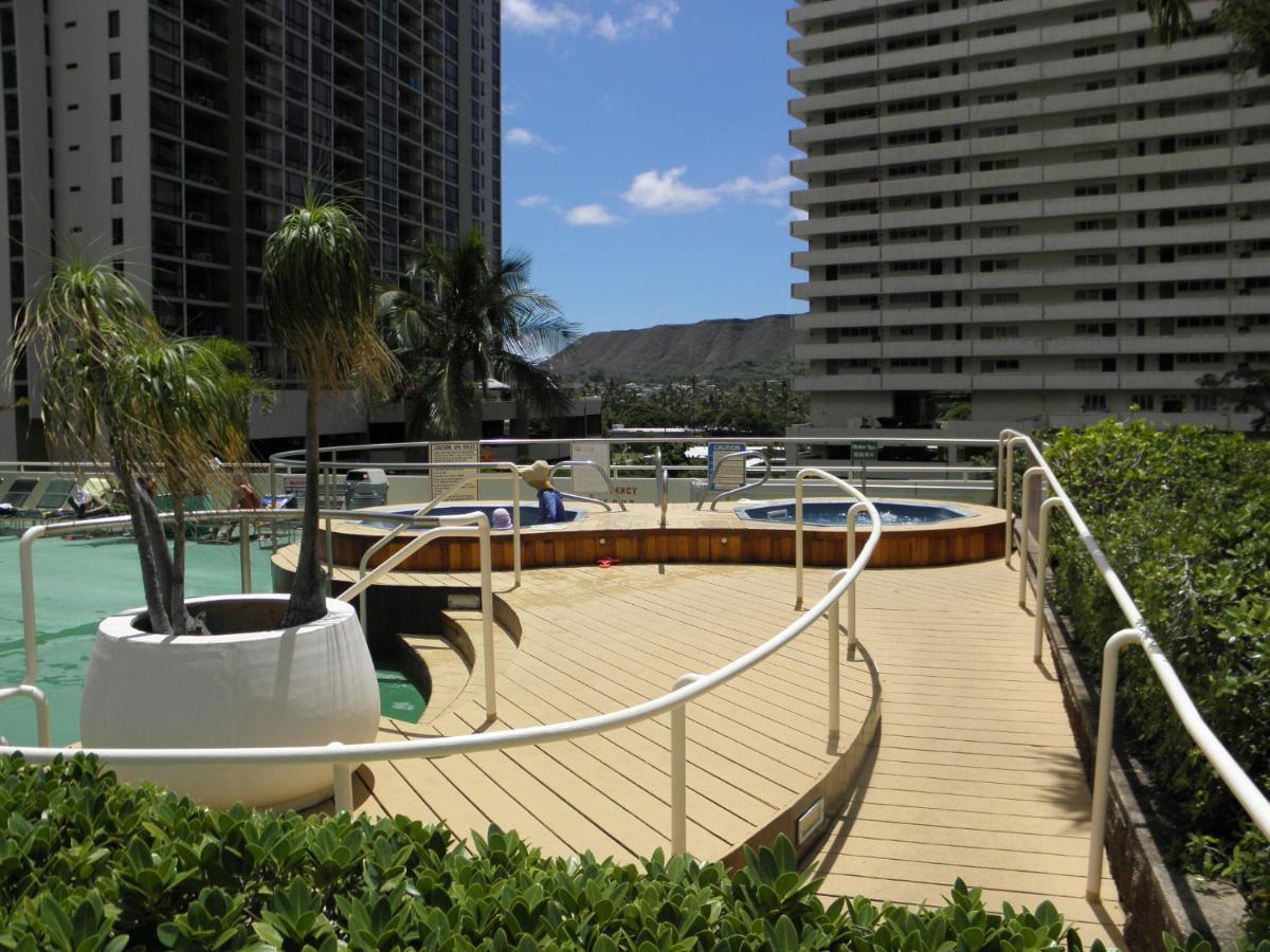 Mountain View Condo Near Beach With Free Parking! Honolulu Exterior photo